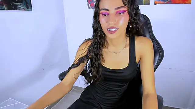 Evelin shy online show from November 27, 2025, 3:07 am