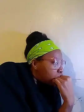 madamsensuale online show from January 23, 2025, 3:26 am