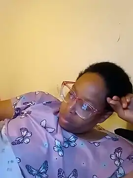 madamsensuale online show from February 20, 2025, 6:28 am