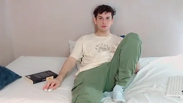 Elio555 online show from February 27, 2025, 2:57 am