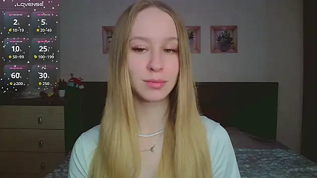 Snapshot of Lily__Devil chatting on February 17, 2026, 3:31 pm Lily Devil online show from February 17, 2026, 3:31 pm