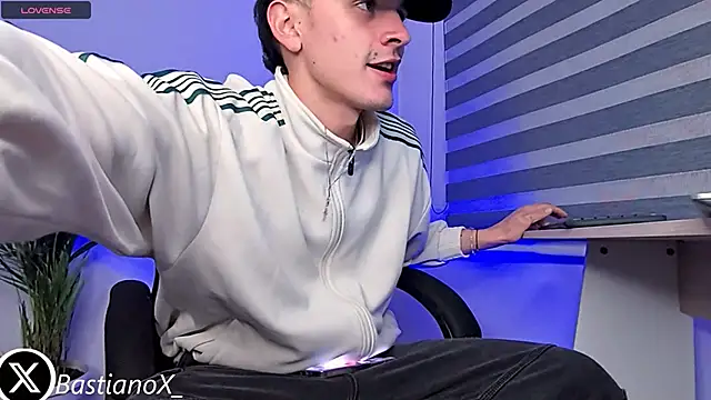 Snapshot of bastia_noooo chatting on October 6, 2025, 5:52 am bastia noooo online show from October 6, 2025, 5:52 am