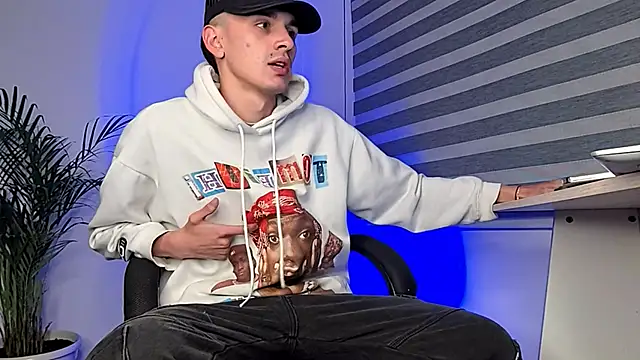 Snapshot of bastia_noooo chatting on September 9, 2025, 6:23 am bastia noooo online show from September 9, 2025, 6:23 am