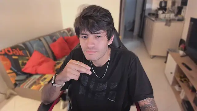 justin stark7 online show from October 29, 2025, 9:14 pm