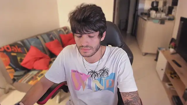 justin stark7 online show from October 27, 2025, 11:16 pm