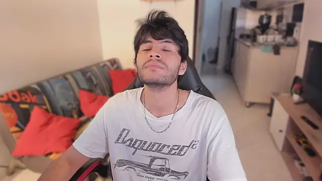 justin stark7 online show from September 30, 2025, 9:21 pm