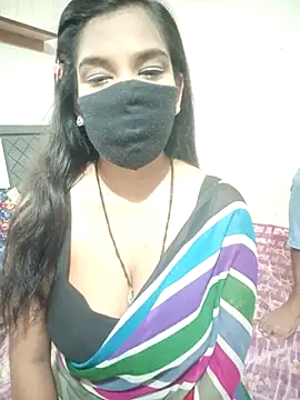 hottiess69 online show from March 10, 2026, 1:37 pm