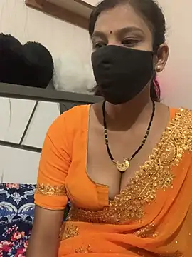 Snapshot of hottiess69 chatting on December 13, 2024, 6:16 pm hottiess69 online show from December 13, 2024, 6:16 pm