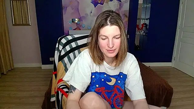 Snapshot of EmilyWalkeri chatting on March 7, 2025, 10:10 pm EmilyWalkeri online show from March 7, 2025, 10:10 pm
