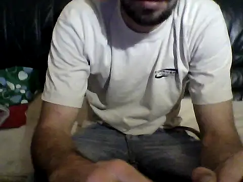 Snapshot of Rejtelmesest chatting on May 24, 2026, 7:47 pm Rejtelmesest online show from May 24, 2026, 7:47 pm