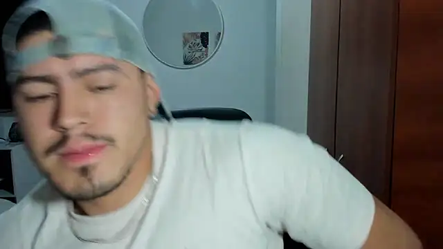 Baltazar Dupont online show from April 23, 2026, 9:49 am