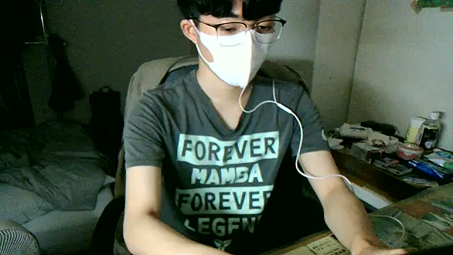 Snapshot of max5388 chatting on June 16, 2026, 4:40 pm max5388 online show from June 16, 2026, 4:40 pm