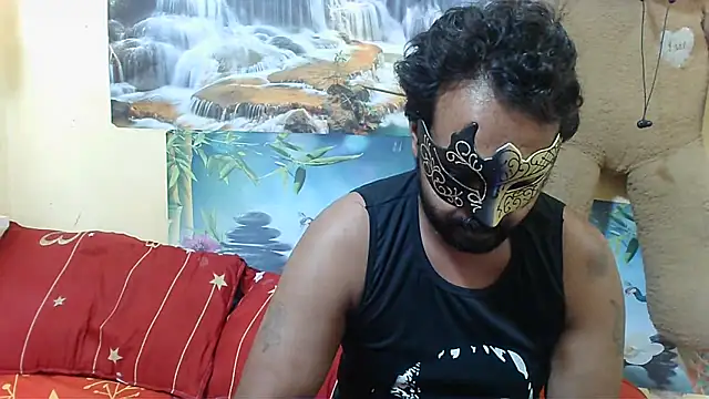 Snapshot of Cutehornycouples chatting on December 7, 2024, 6:10 pm Cutehornycouples online show from December 7, 2024, 6:10 pm