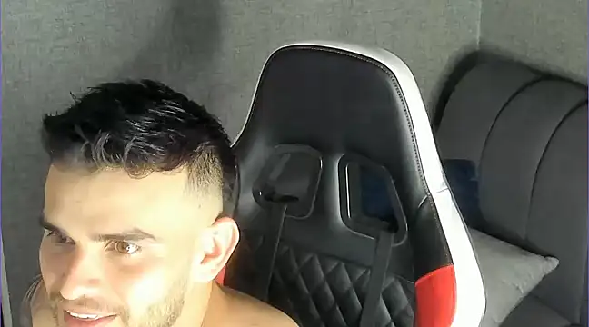 Ricardogo19 online show from March 14, 2025, 3:15 am