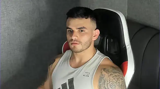 Ricardogo19 online show from March 14, 2025, 11:32 pm