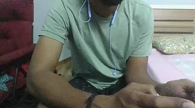 Snapshot of IndianEurope chatting on January 27, 2025, 3:39 pm IndianEurope online show from January 27, 2025, 3:39 pm