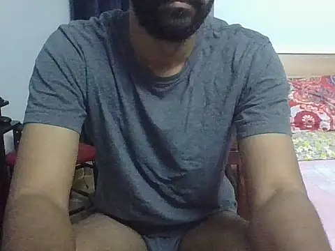 Snapshot of IndianEurope chatting on September 28, 2025, 7:32 pm IndianEurope online show from September 28, 2025, 7:32 pm