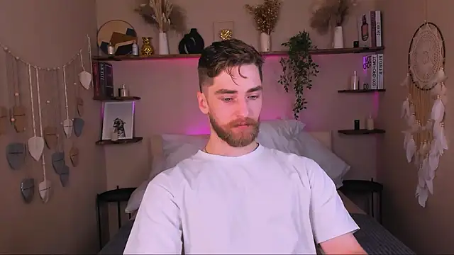 DexterDexx online show from November 7, 2025, 9:30 pm