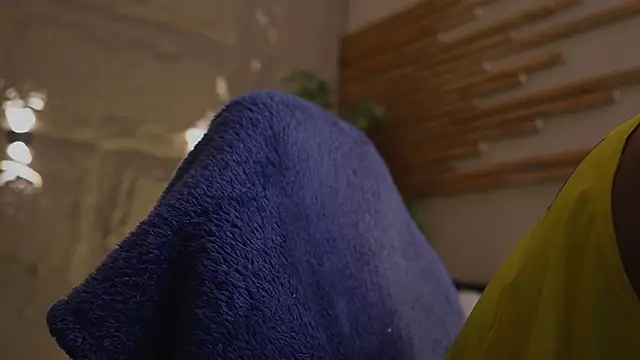 Snapshot of Logan_Varela chatting on February 4, 2026, 12:33 pm Logan Varela online show from February 4, 2026, 12:33 pm