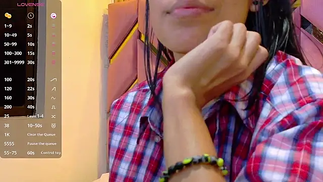 yourcuteneighbourr online show from September 9, 2025, 2:54 am