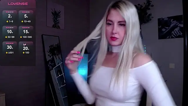 Snapshot of Mermaid_N chatting on March 12, 2025, 1:58 am Mermaid N online show from March 12, 2025, 1:58 am