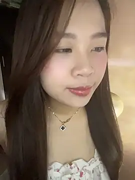 Bae1103 online show from April 19, 2026, 3:18 am