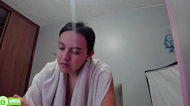 Snapshot of carla_rossin chatting on March 17, 2025, 8:51 pm carla rossin online show from March 17, 2025, 8:51 pm