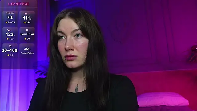 Snapshot of Liv_Fay chatting on November 12, 2025, 3:16 pm Liv Fay online show from November 12, 2025, 3:16 pm