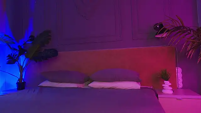 Snapshot of Liv_Fay chatting on September 28, 2025, 2:57 pm Liv Fay online show from September 28, 2025, 2:57 pm