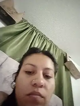 Snapshot of Tiphanydirty3 chatting on May 29, 2026, 4:18 am Tiphanydirty3 online show from May 29, 2026, 4:18 am