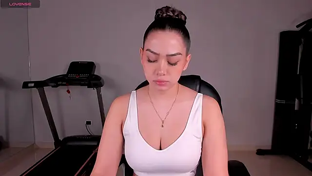 CelestePalmer  online show from February 25, 2026, 10:15 am