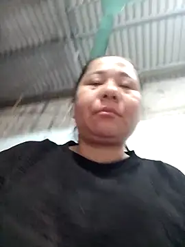 Snapshot of Queen_18200 chatting on February 18, 2026, 11:01 pm Queen 18200 online show from February 18, 2026, 11:01 pm