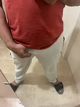 gingerguyblr online show from January 21, 2025, 6:54 am