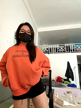 Snapshot of Jenni_nana chatting on November 27, 2025, 6:58 am Jenni nana online show from November 27, 2025, 6:58 am