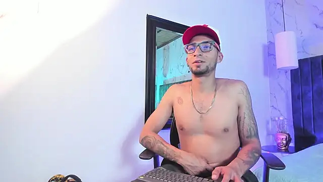 DrakeNeumann online show from February 14, 2026, 4:13 am