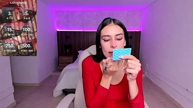 Snapshot of karlaa_james chatting on January 8, 2026, 11:05 am karlaa james online show from January 8, 2026, 11:05 am