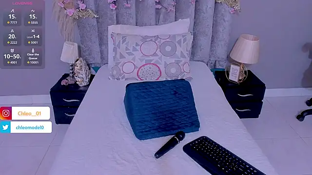 Chleo   online show from April 18, 2026, 1:57 pm