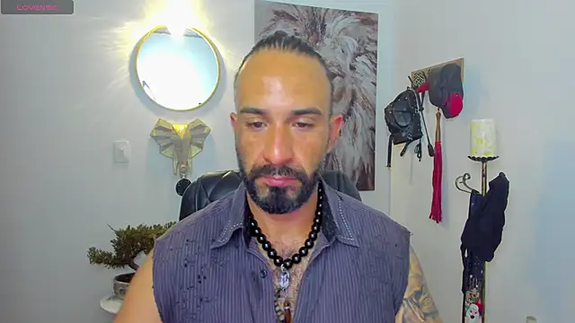 Snapshot of mr_maik chatting on February 8, 2025, 10:29 am mr maik online show from February 8, 2025, 10:29 am
