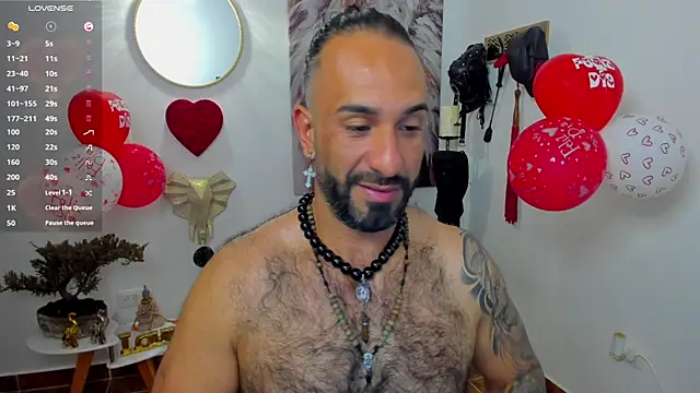 Snapshot of mr_maik chatting on February 13, 2025, 9:41 am mr maik online show from February 13, 2025, 9:41 am