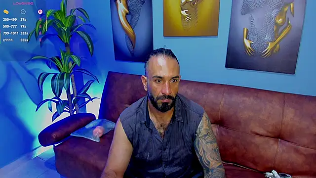 Snapshot of mr_maik chatting on September 30, 2025, 3:29 pm mr maik online show from September 30, 2025, 3:29 pm