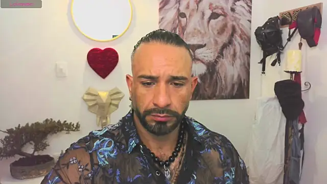 Snapshot of mr_maik chatting on March 1, 2025, 12:23 pm mr maik online show from March 1, 2025, 12:23 pm