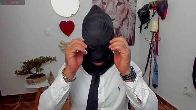 Snapshot of mr_maik chatting on February 27, 2025, 12:01 pm mr maik online show from February 27, 2025, 12:01 pm