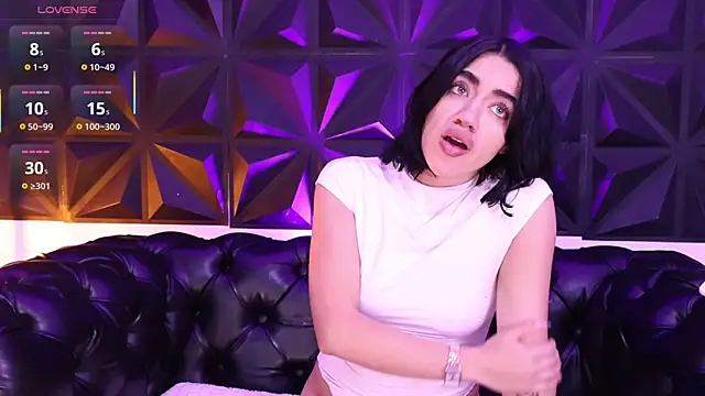 Snapshot of KasiaNoir_ chatting on November 5, 2025, 12:08 pm KasiaNoir online show from November 5, 2025, 12:08 pm