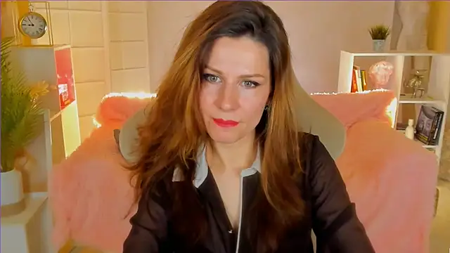 April o Nill online show from February 6, 2025, 4:36 pm