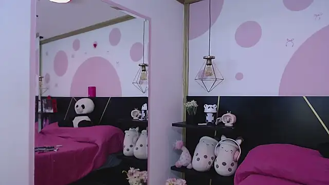 DanniAbbey online show from October 8, 2025, 11:34 am