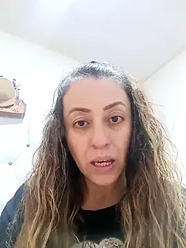 miss hanna07 online show from April 17, 2026, 3:59 pm