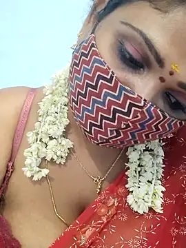 Snapshot of malliga98 chatting on December 19, 2025, 9:50 pm malliga98 online show from December 19, 2025, 9:50 pm