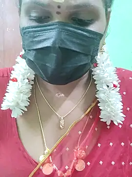 Snapshot of malliga98 chatting on November 25, 2025, 7:25 pm malliga98 online show from November 25, 2025, 7:25 pm