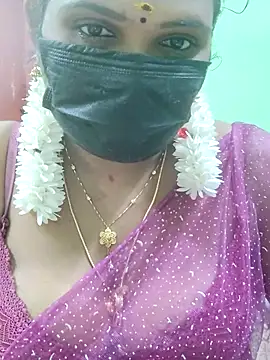 Snapshot of malliga98 chatting on October 28, 2025, 6:07 pm malliga98 online show from October 28, 2025, 6:07 pm