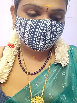 Snapshot of malliga98 chatting on January 13, 2026, 5:06 pm malliga98 online show from January 13, 2026, 5:06 pm